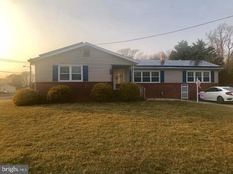 45 UNIVERSITY DR, Pennsville, NJ 08070