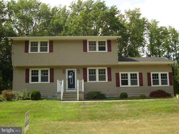 274 S PENNSVILLE AUBURN RD, Penns Grove, NJ 08069