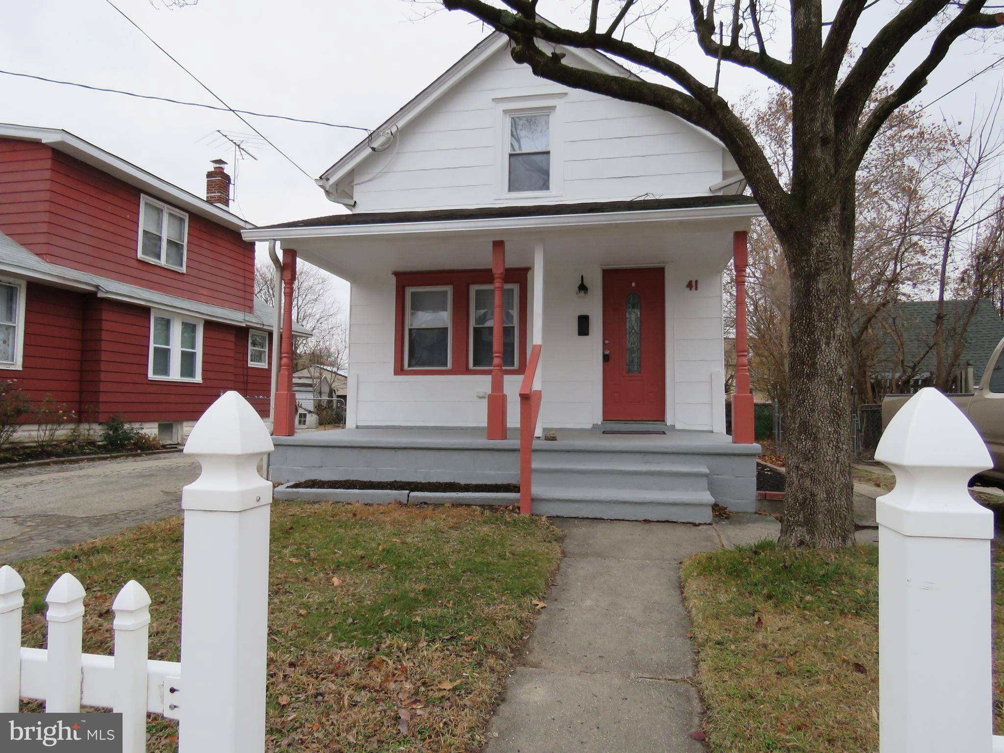 Penns Grove, NJ 08069,41 CHURCH ST