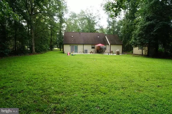 Elmer, NJ 08318,15 ALANNA LN