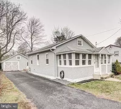 36 LAKEVIEW AVE, Pennsville, NJ 08070