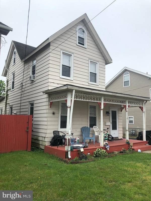 25 MAIN ST, Pennsville, NJ 08070