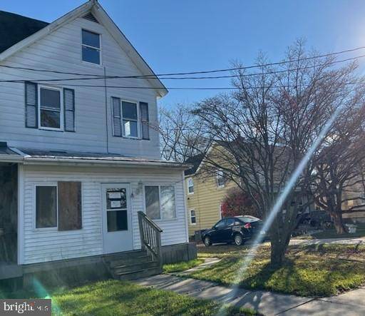 206 BROAD ST, Elmer, NJ 08318