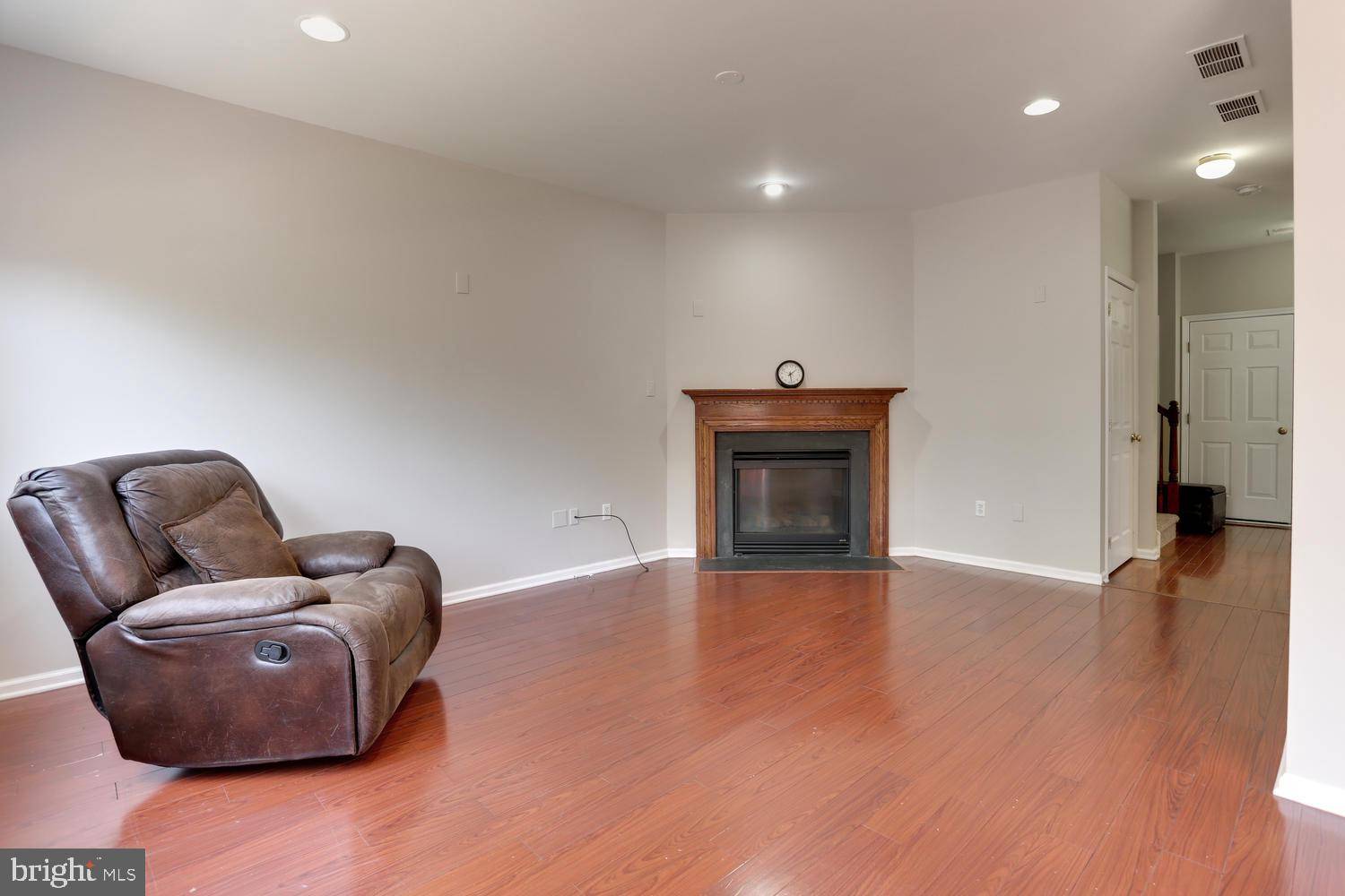 Princeton, NJ 08540,9 RIVER BIRCH CIR