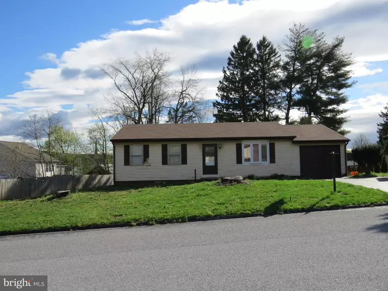 19 APPLE LN, Arendtsville, PA 17303