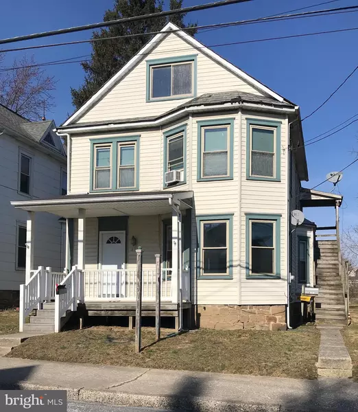 432 S QUEEN ST, Littlestown, PA 17340