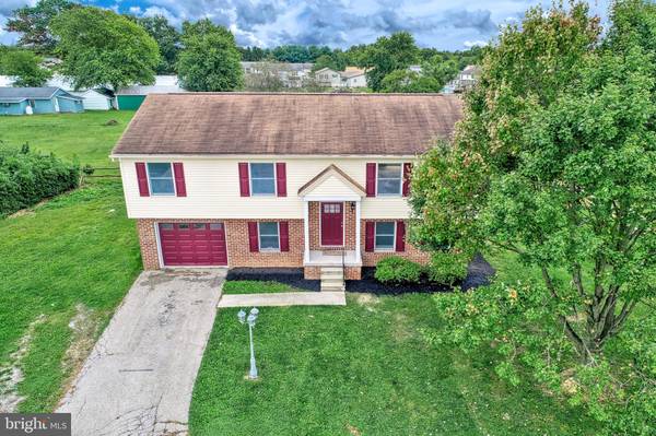 3 HOLLY CT, Littlestown, PA 17340