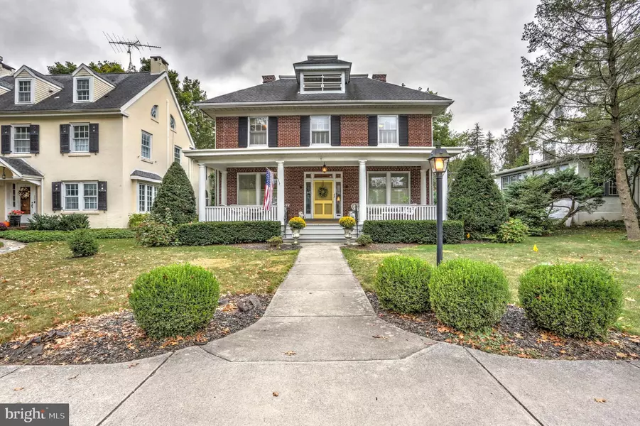 42 W BROADWAY, Gettysburg, PA 17325