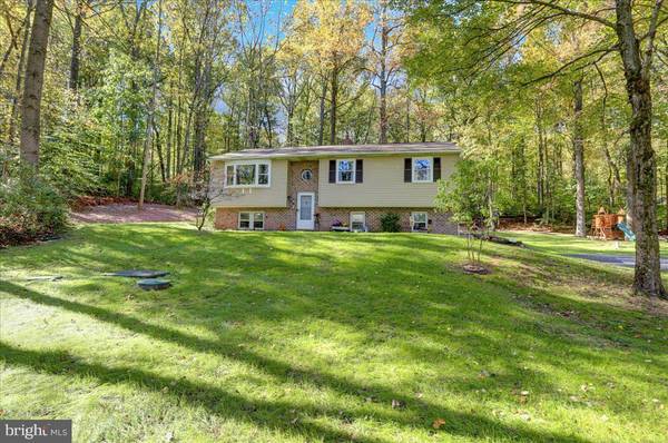 115 OAKBROOK DR, Birdsboro, PA 19508