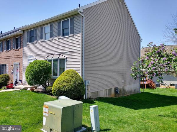 1055 FREDRICK BLVD, Reading, PA 19605