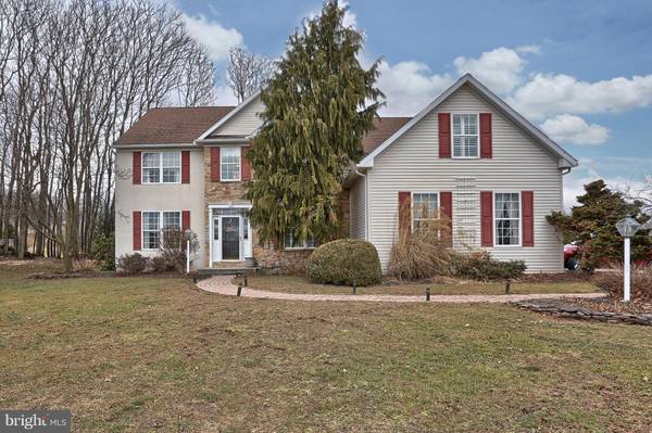 19 MALLOW LN, Mohnton, PA 19540