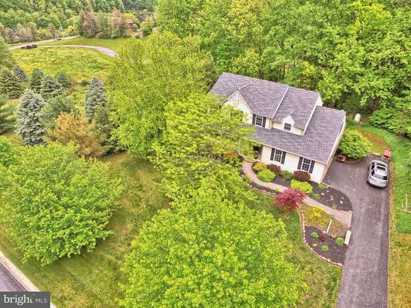 276 OVERLOOK RD, Morgantown, PA 19543