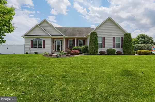 416 MIDDLECREEK DR, Oley, PA 19547