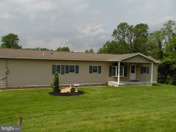 Macungie, PA 18062,18 BUCKHILL LN