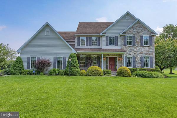 215 RICHMAIDEN RD, Fleetwood, PA 19522