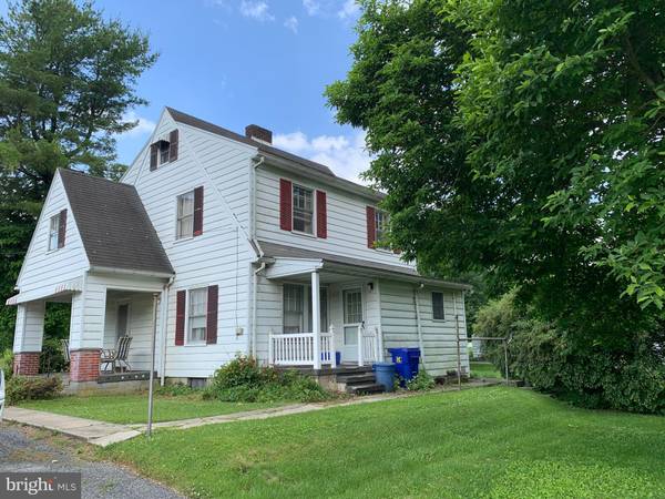 429 E HIGH ST, Womelsdorf, PA 19567