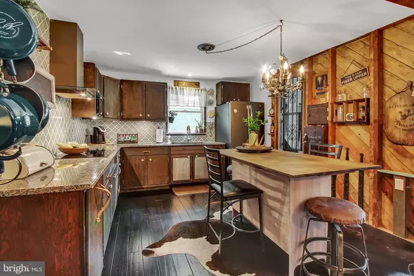 Reading, PA 19606,61 KLAPPERTHAL RD