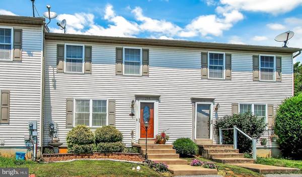 216 WHITE BIRCH LN, Blandon, PA 19510