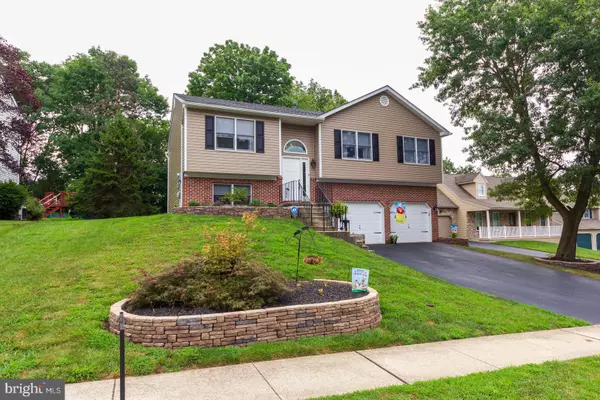 Reading, PA 19606,113 IVY HILL CIR