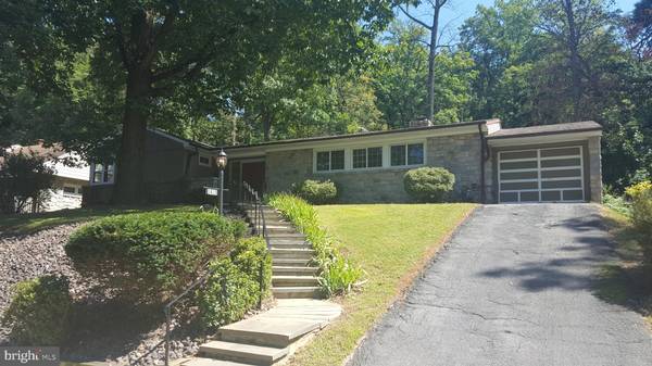 1415 LORRAINE RD, Reading, PA 19604