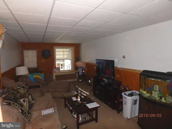 Reading, PA 19604,233 LINDEN ST