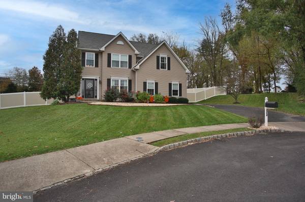 Jamison, PA 18929,2704 DILLIE CIR