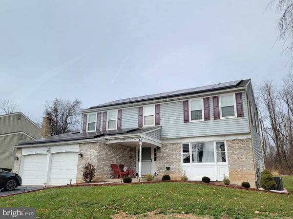 1031 NEWPORT MEWS DR, Bensalem, PA 19020