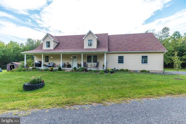 1612 MAPLE RD, Kintnersville, PA 18930