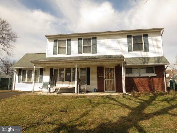 53 ROLLING LN, Levittown, PA 19055