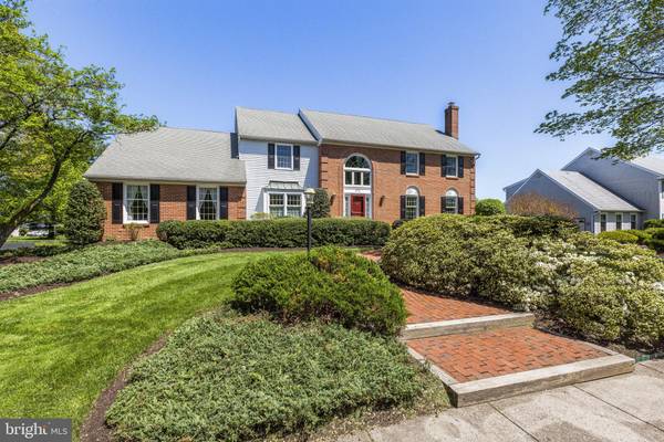 672 LONG ACRE, Yardley, PA 19067