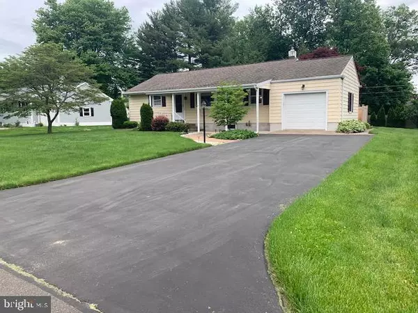 Yardley, PA 19067,6 LAWNDALE DR