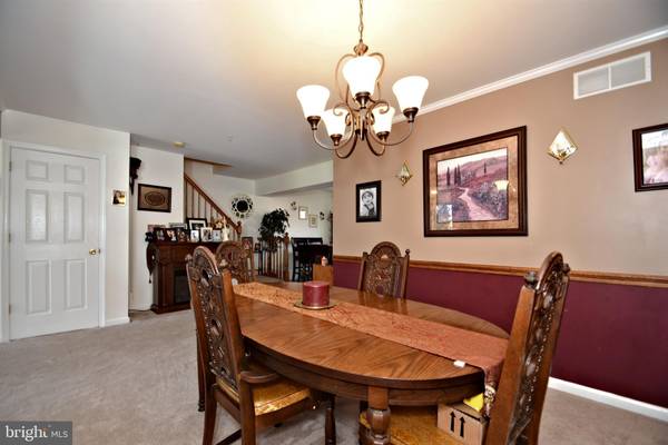 Warrington, PA 18976,375 CEDAR WAXWING DR