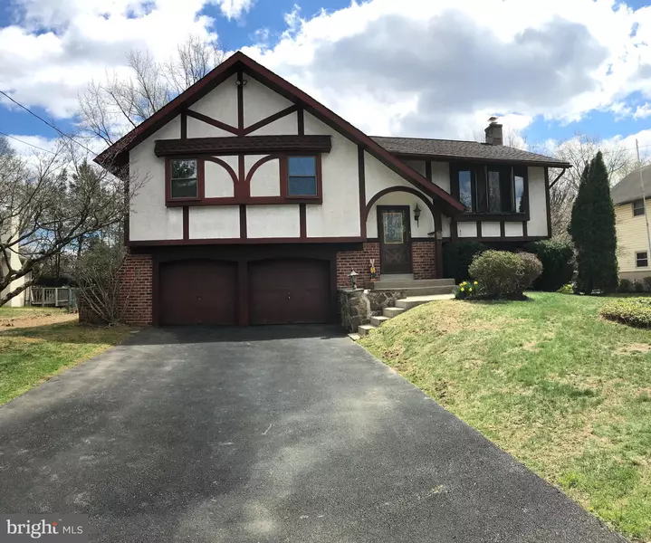 1211 BRENNAN DR, Warminster, PA 18974