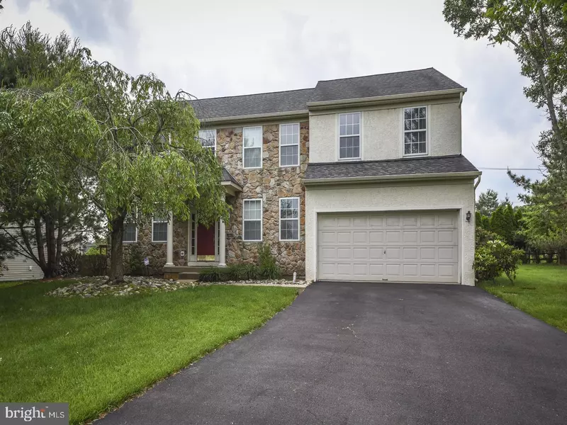 307 CRITTENDEN DR, Newtown, PA 18940