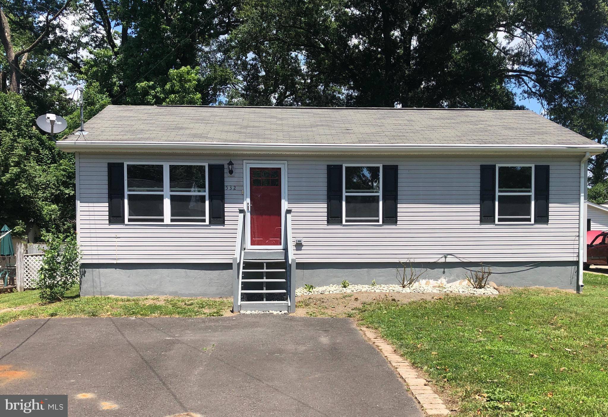 532 WESTERN AVE, Bristol, PA 19007