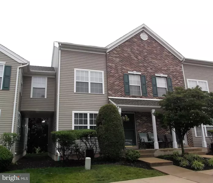 5426 SIMPSON CIR #272, Doylestown, PA 18902