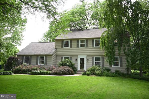 27 PINE CIR, Doylestown, PA 18901