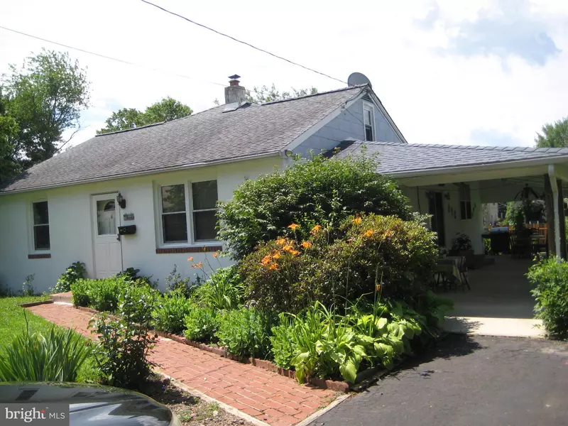 450 GRAPE ST, Warminster, PA 18974