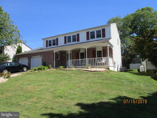 12 CHOATE CT, Langhorne, PA 19047