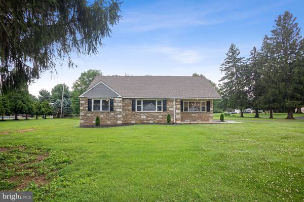 715 RAMBLER RD, Warminster, PA 18974