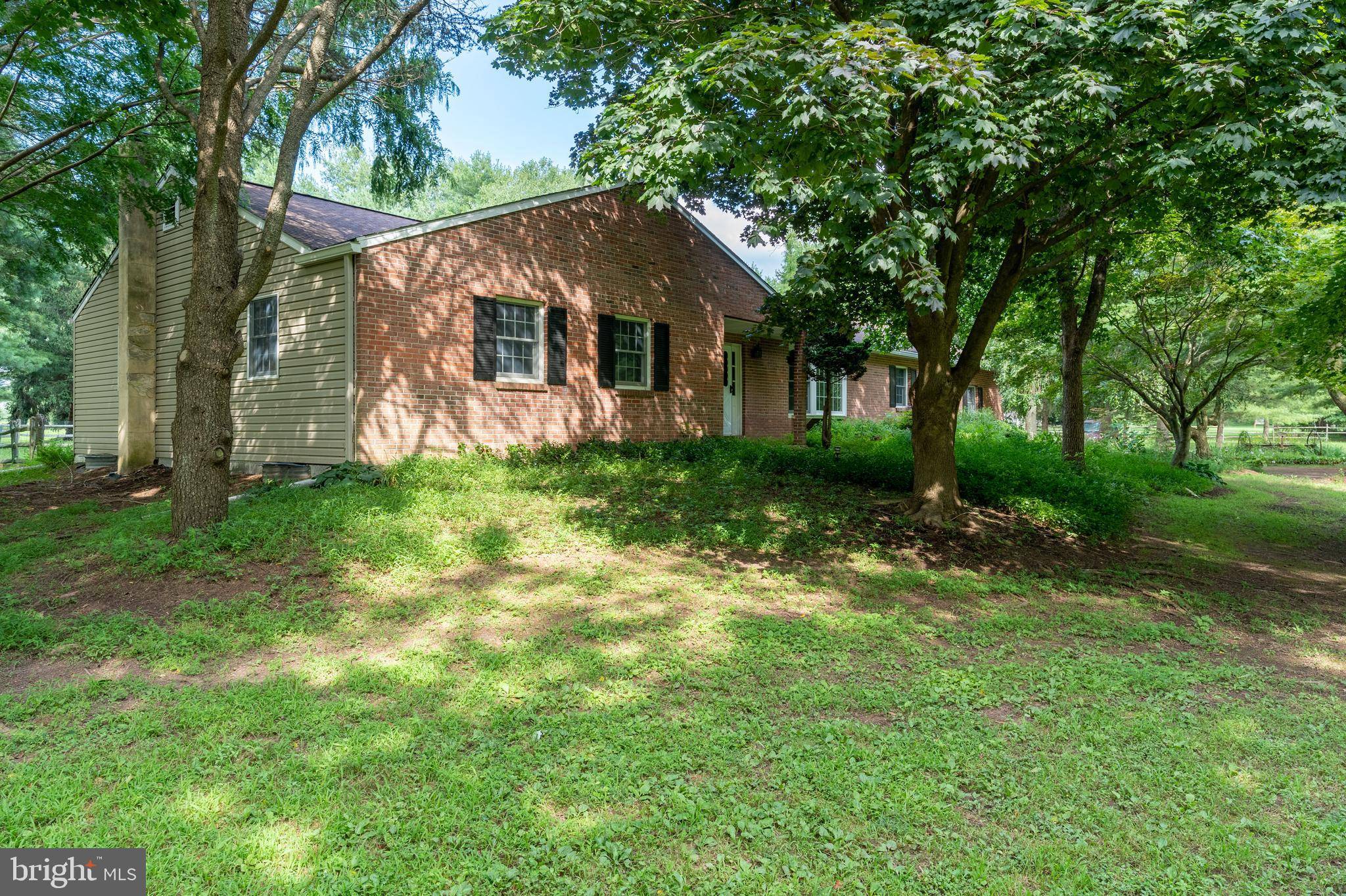1113 SLOTTER RD, Perkasie, PA 18944