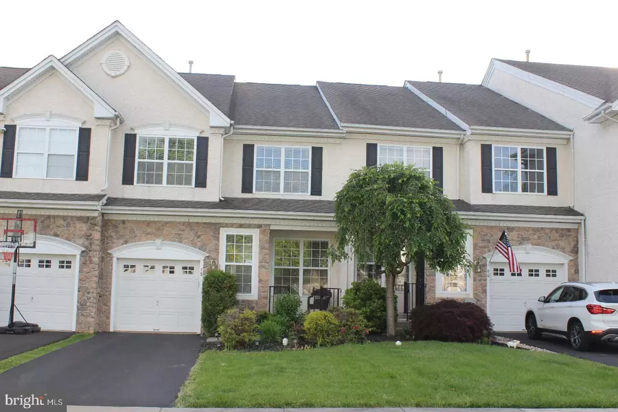 58 BRECKNOCK CT, Newtown, PA 18940