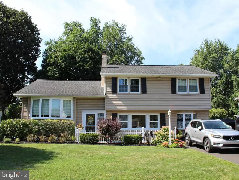 378 PATTON DR, Warminster, PA 18974