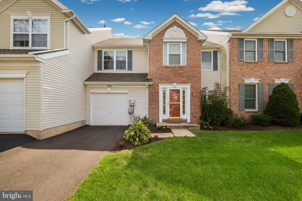 813 LONGMEADOW CT, Chalfont, PA 18914