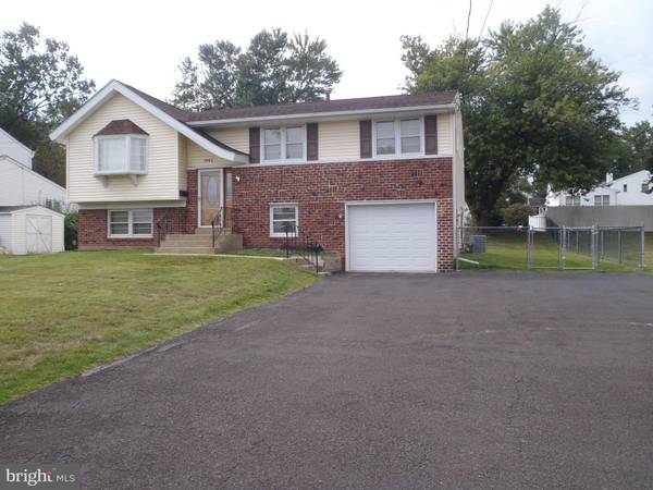 1442 W STREET RD, Warminster, PA 18974