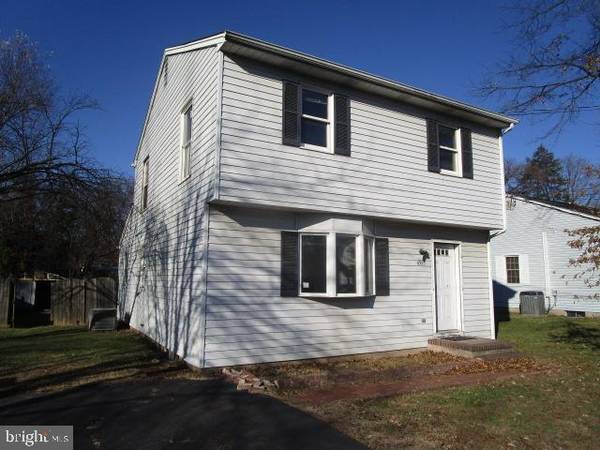 6995 CURTIS AVE, Levittown, PA 19057