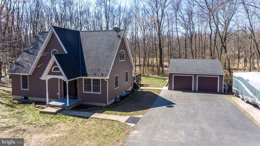 1566 CHESTNUT RIDGE RD, Upper Black Eddy, PA 18972