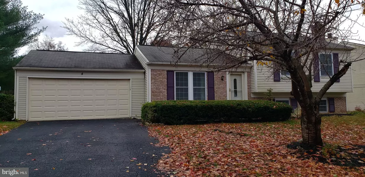 4 COUNTRYSIDE CT, Camp Hill, PA 17011