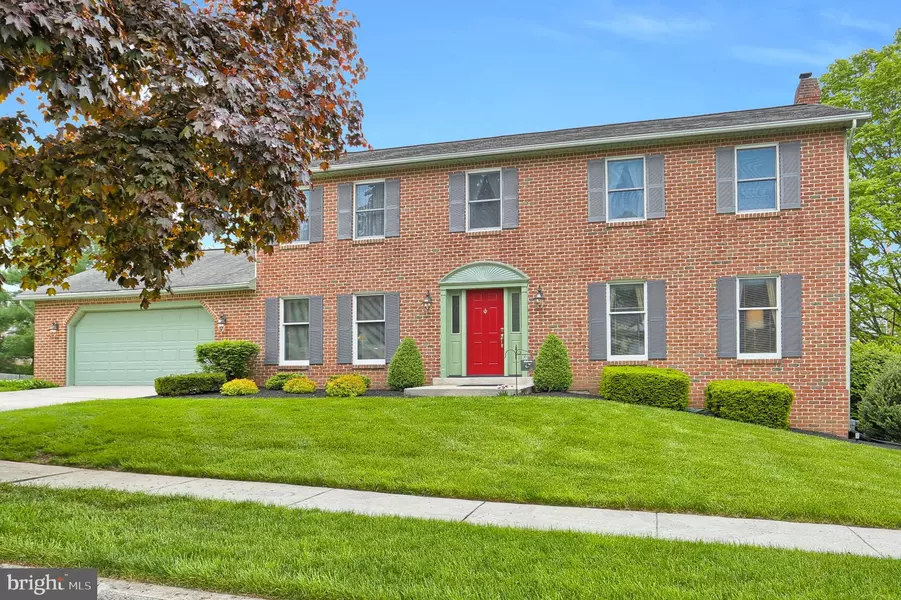 1101 DRY POWDER CIR, Mechanicsburg, PA 17050