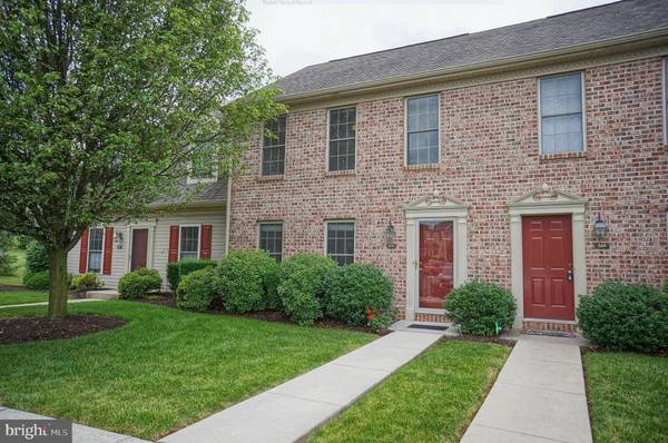 371 STONEHEDGE LN, Mechanicsburg, PA 17055